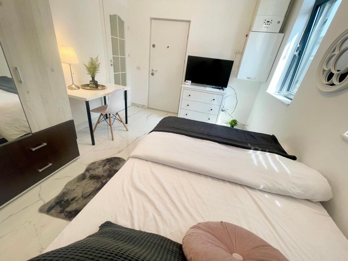 Cozy Central Studio Near Park 布加勒斯特 外观 照片