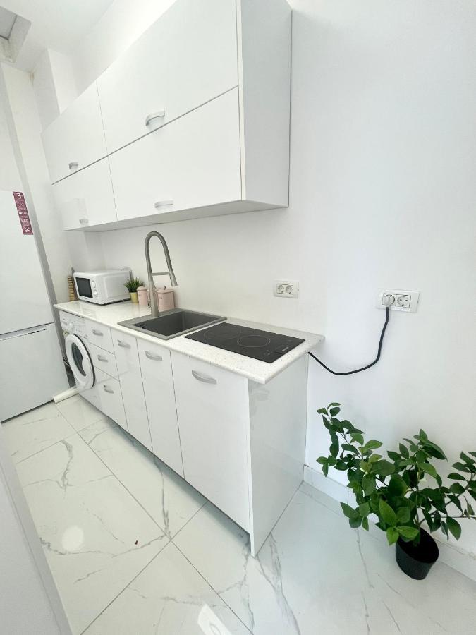 Cozy Central Studio Near Park 布加勒斯特 外观 照片